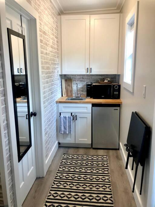 The Bobcat Cabin - The Cabins At Rim Rock Austin Extérieur photo